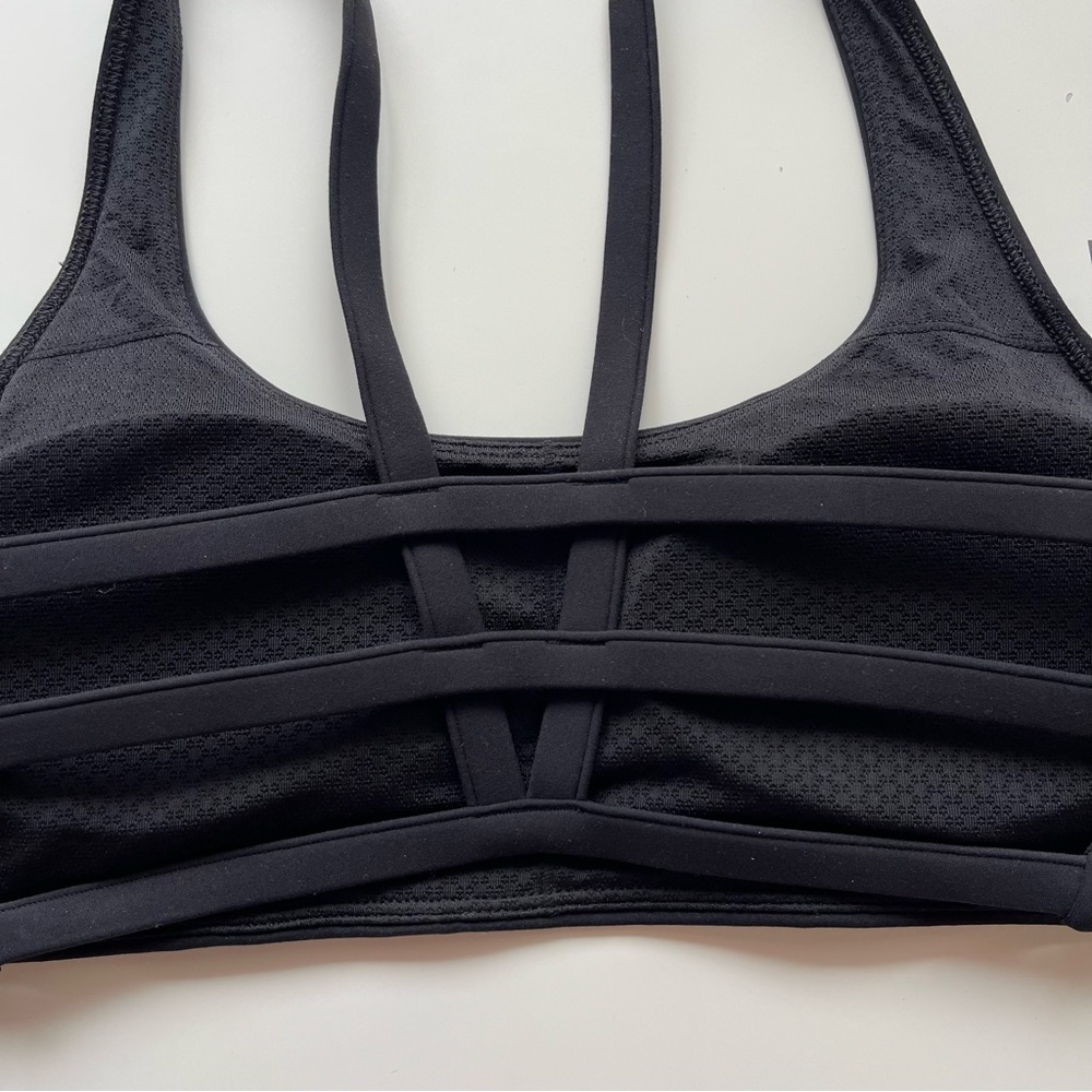 NWT Vuori Yosemite Bra - Black - Picture 7 of 7